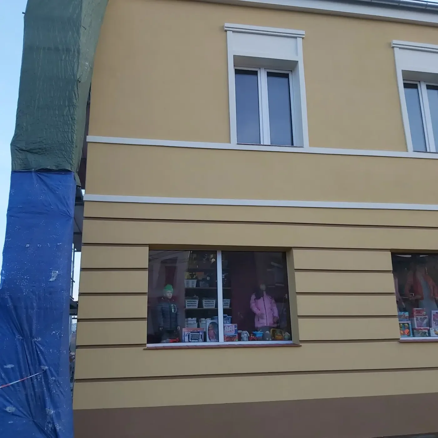 Renowacja elewacji kamienicy — zdjęcie 20