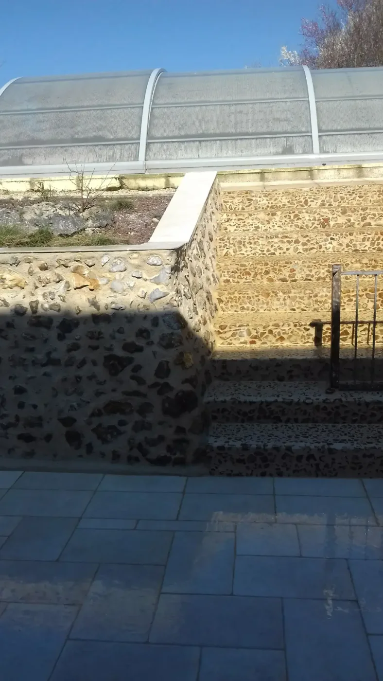 Taras, schody i kamienne murki — zdjęcie 14